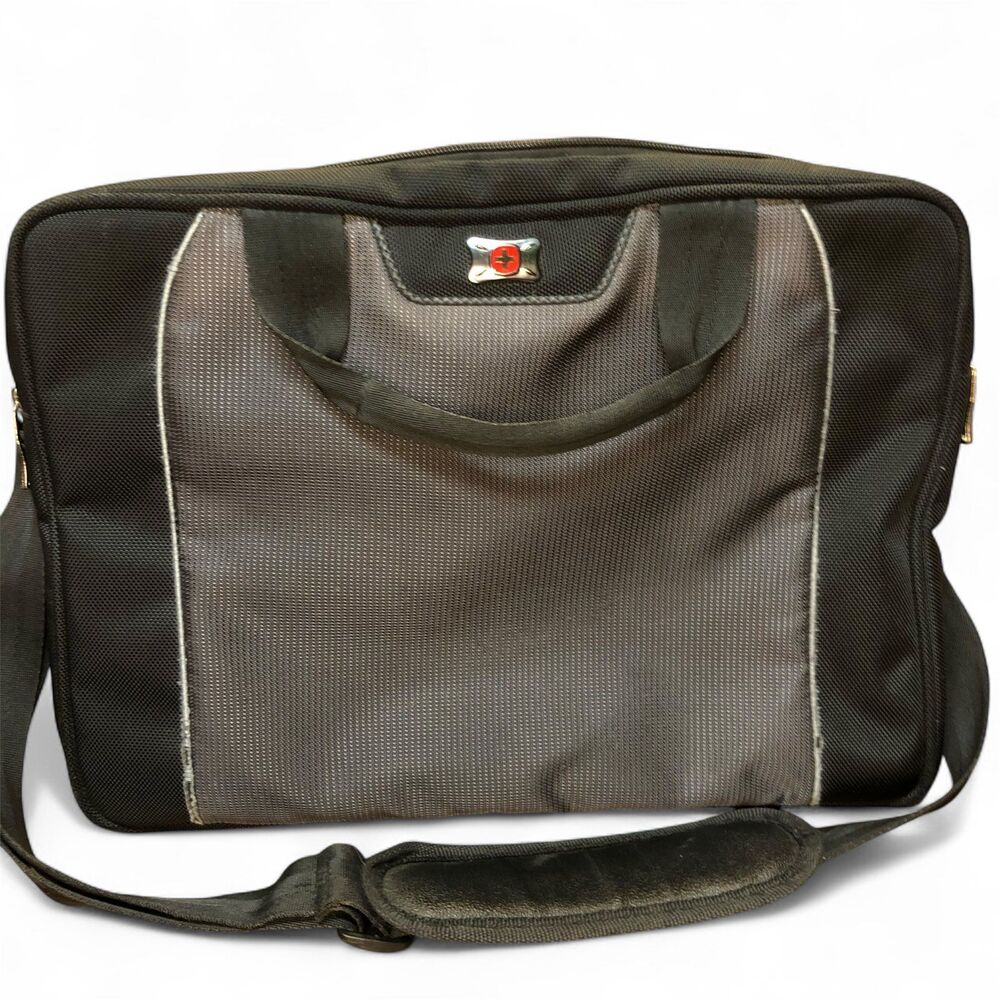 Wegner Swissgear Slim Case 16" Computer Laptop Sleeve Business Briefcase